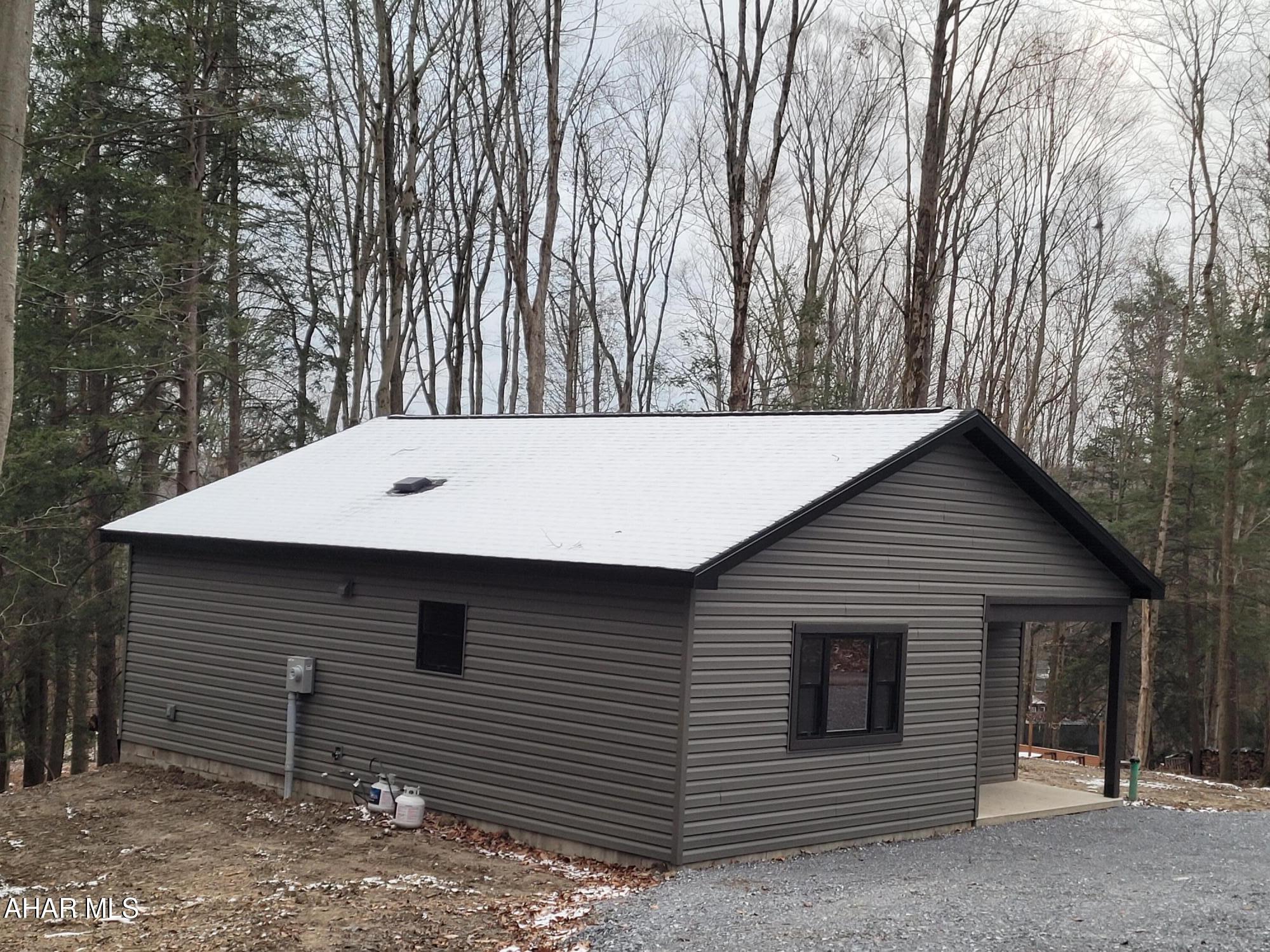 Glendale Yearound - Residential