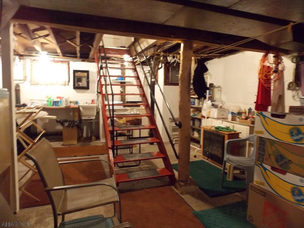 Unknown - Residential