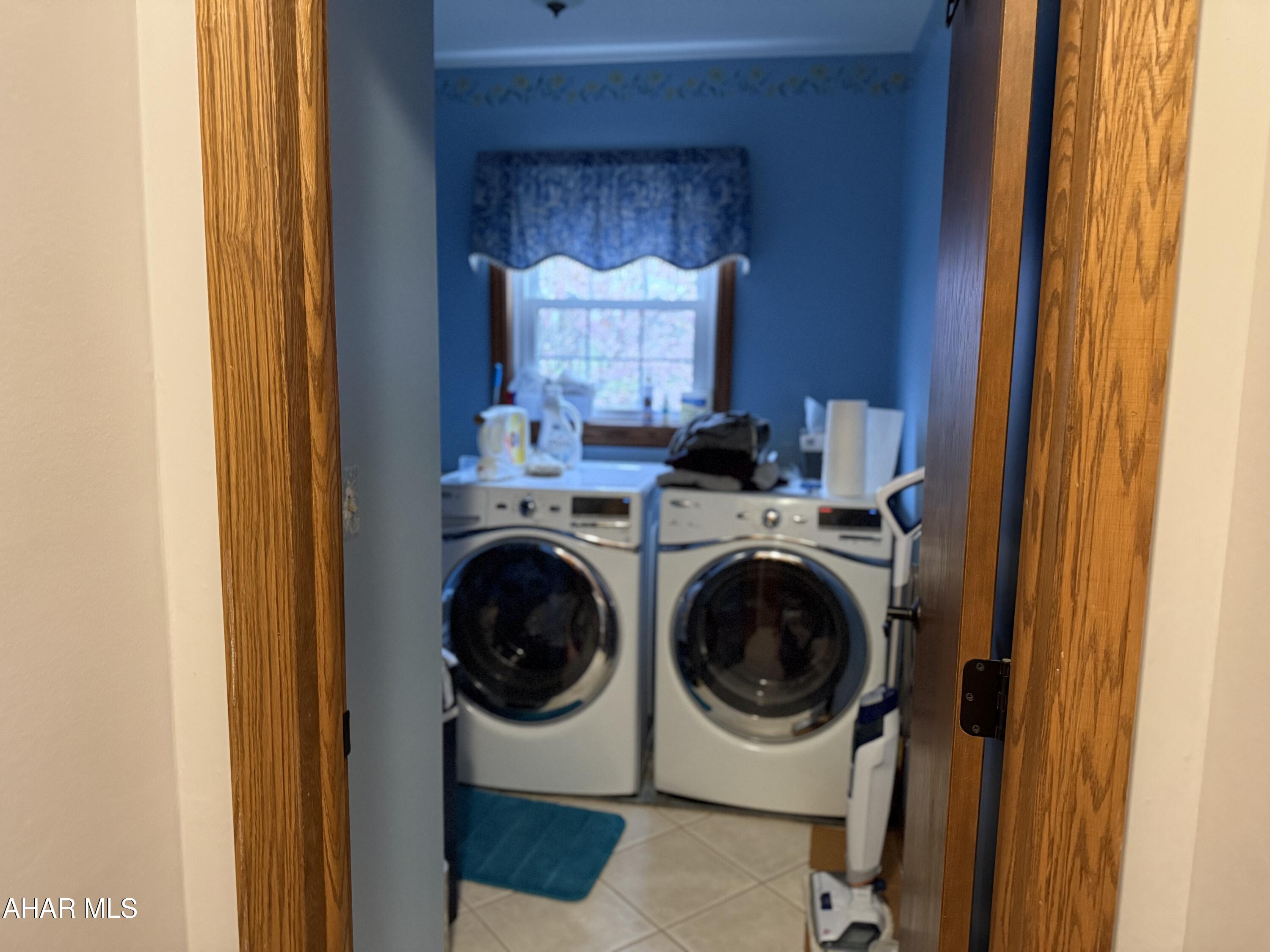 Elmwood - Residential