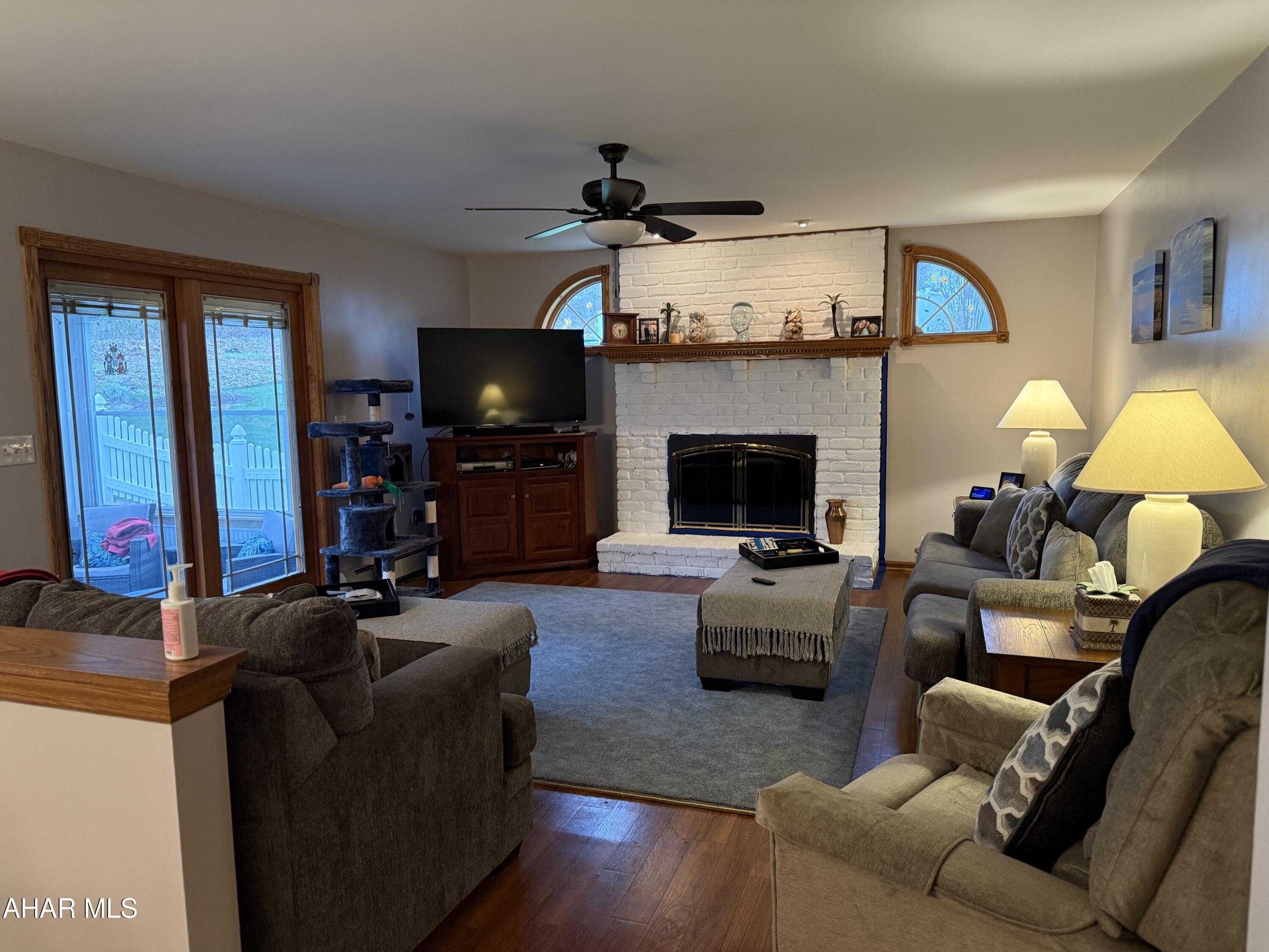 Elmwood - Residential