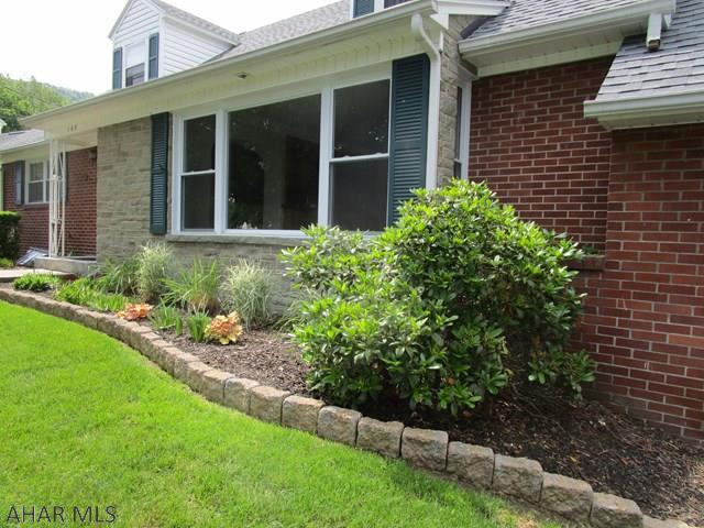 Meadowbrook - Residential