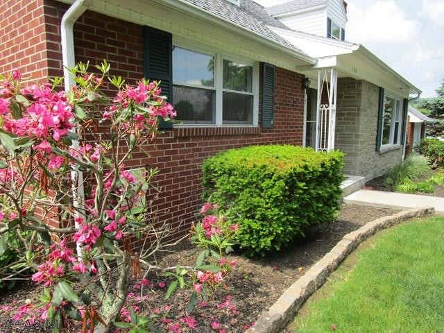 Meadowbrook - Residential