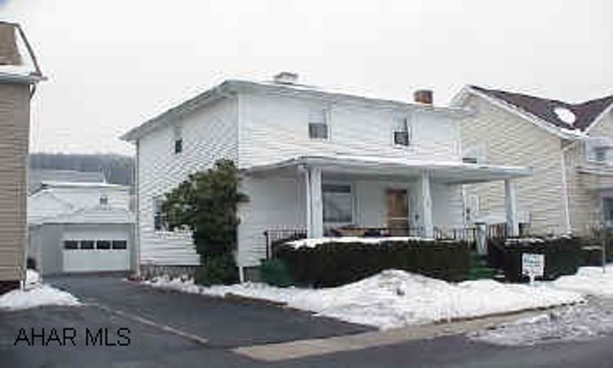 Newer furnace, roof, windows, and electric entrance. Oversized one car block garage. Newer furnace, roof, windows, and electric entrance. Oversized one car block garage.