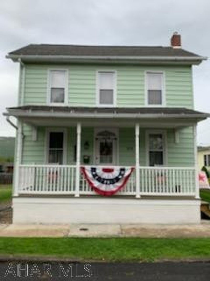 Run Dont Walk!!!  This beauty is priced to Sell!!  Bellwood Lovers delight. Totally updated, move in ready home.  New furnace and water heater.  Double lot, above ground pool, beautiful back porch with vinyl railing and trek deck.  Updated Kitchen and bathroom,laundry room off the kitchen  Don't miss out on this perfect updated Home in Bellwood.Taxes are estimated and are being verified by seller.