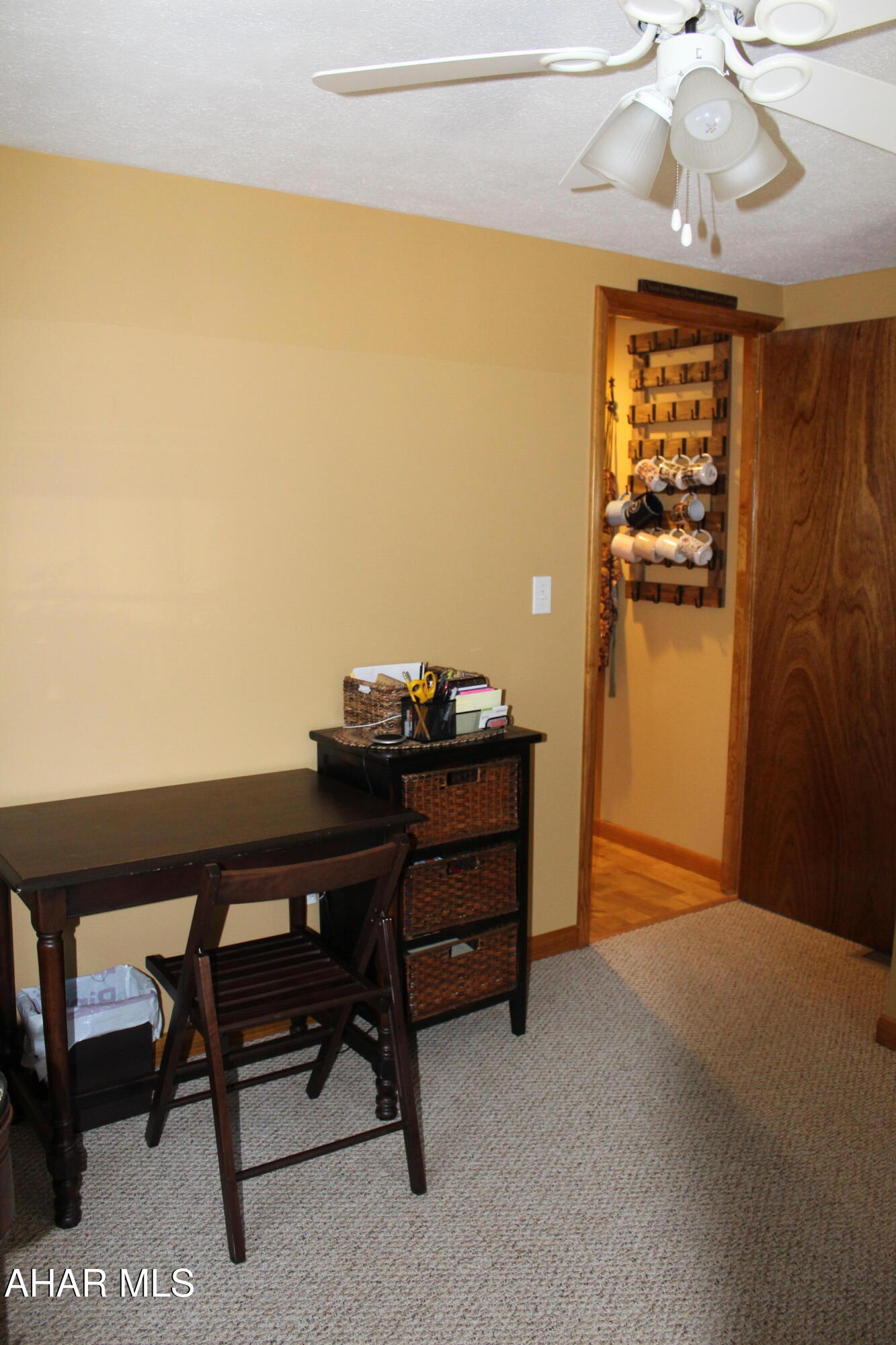 Glendale Yearound - Residential