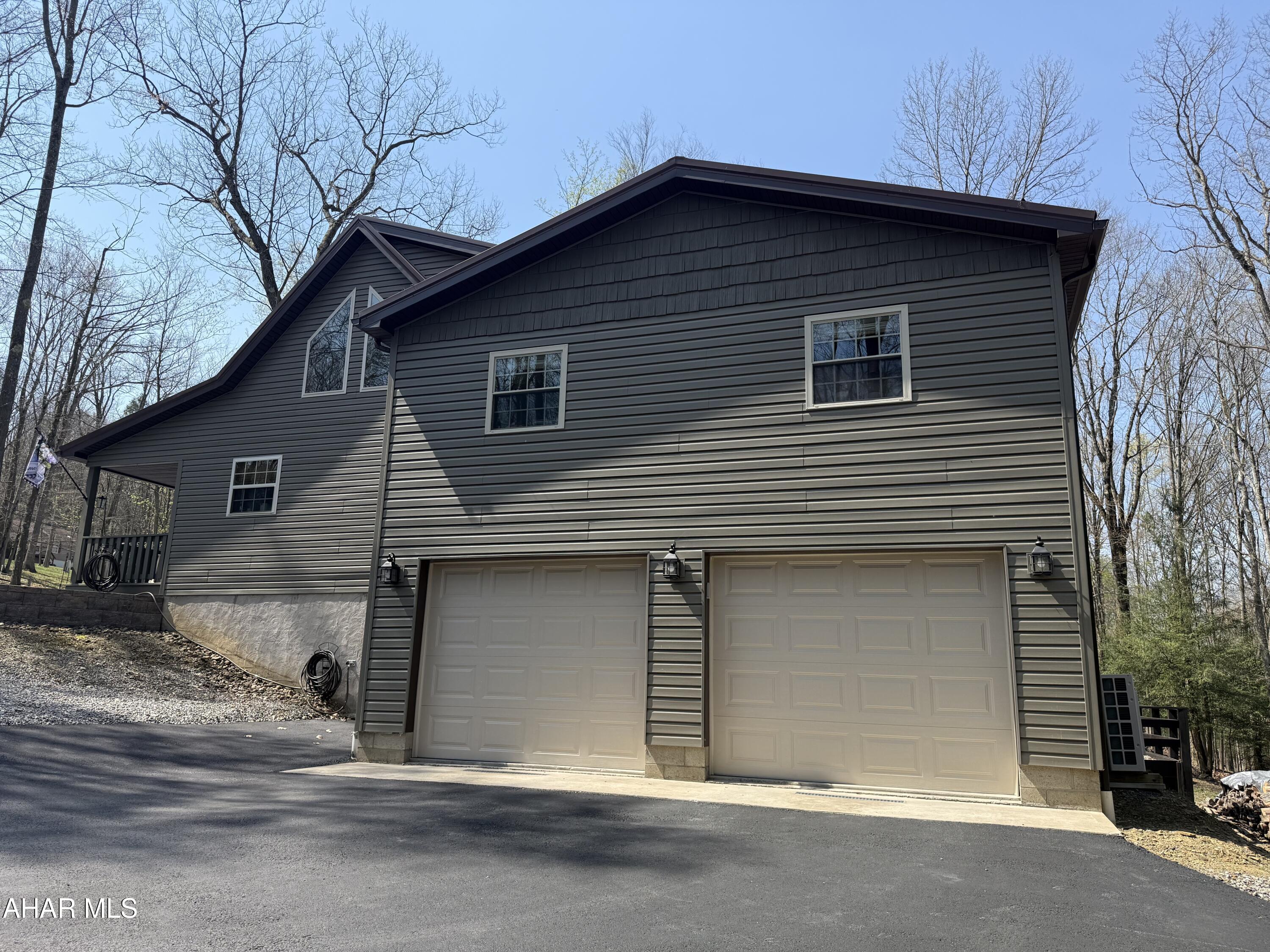 Glendale Yearound - Residential