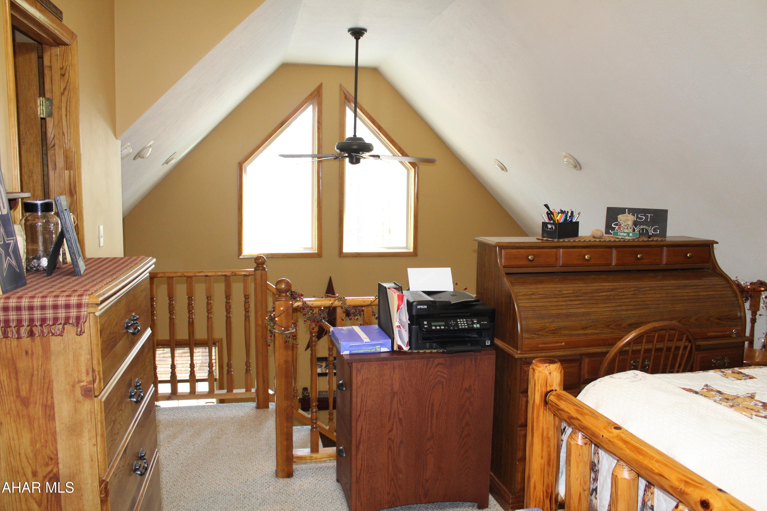 Glendale Yearound - Residential