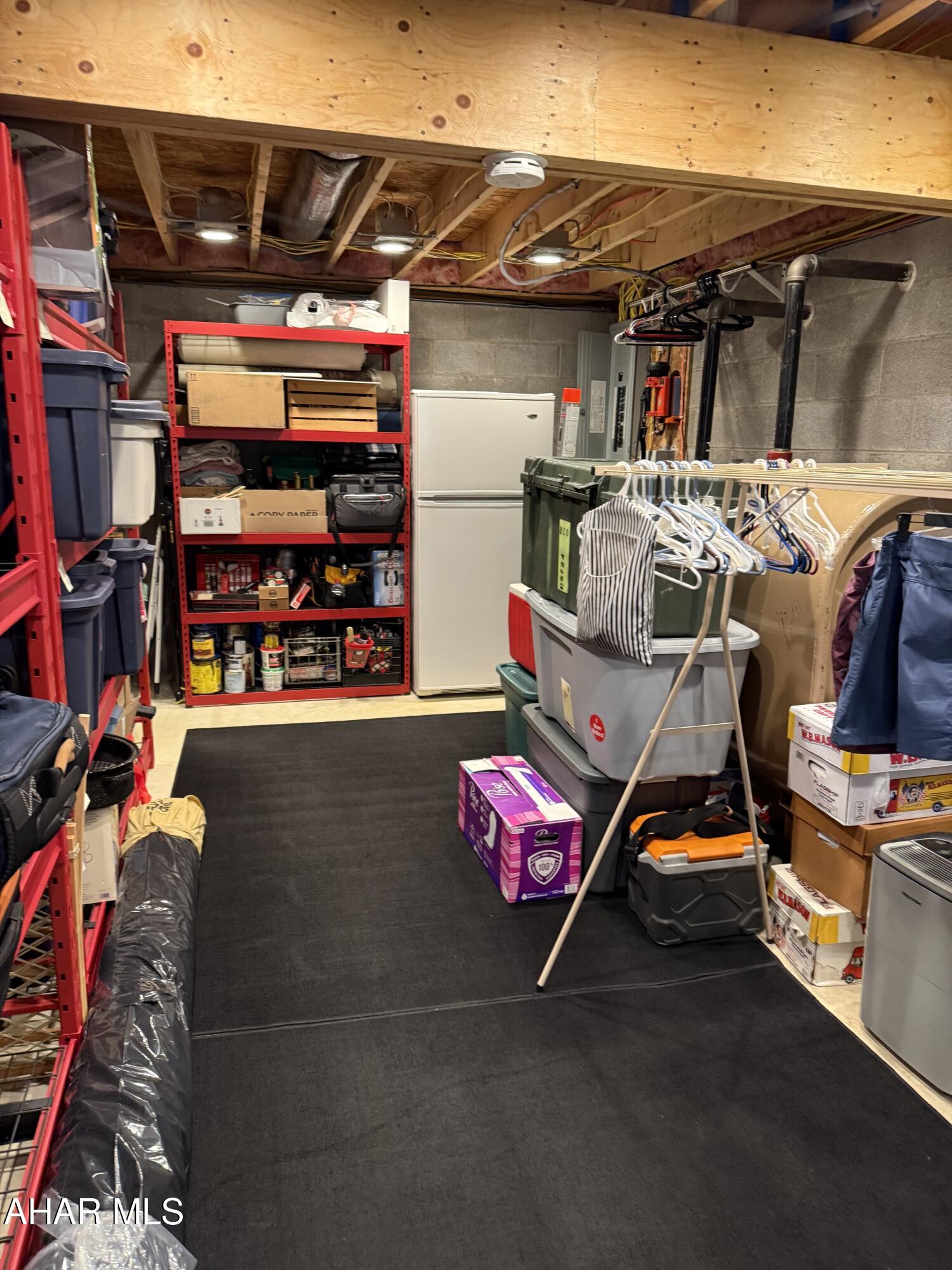 Glendale Yearound - Residential