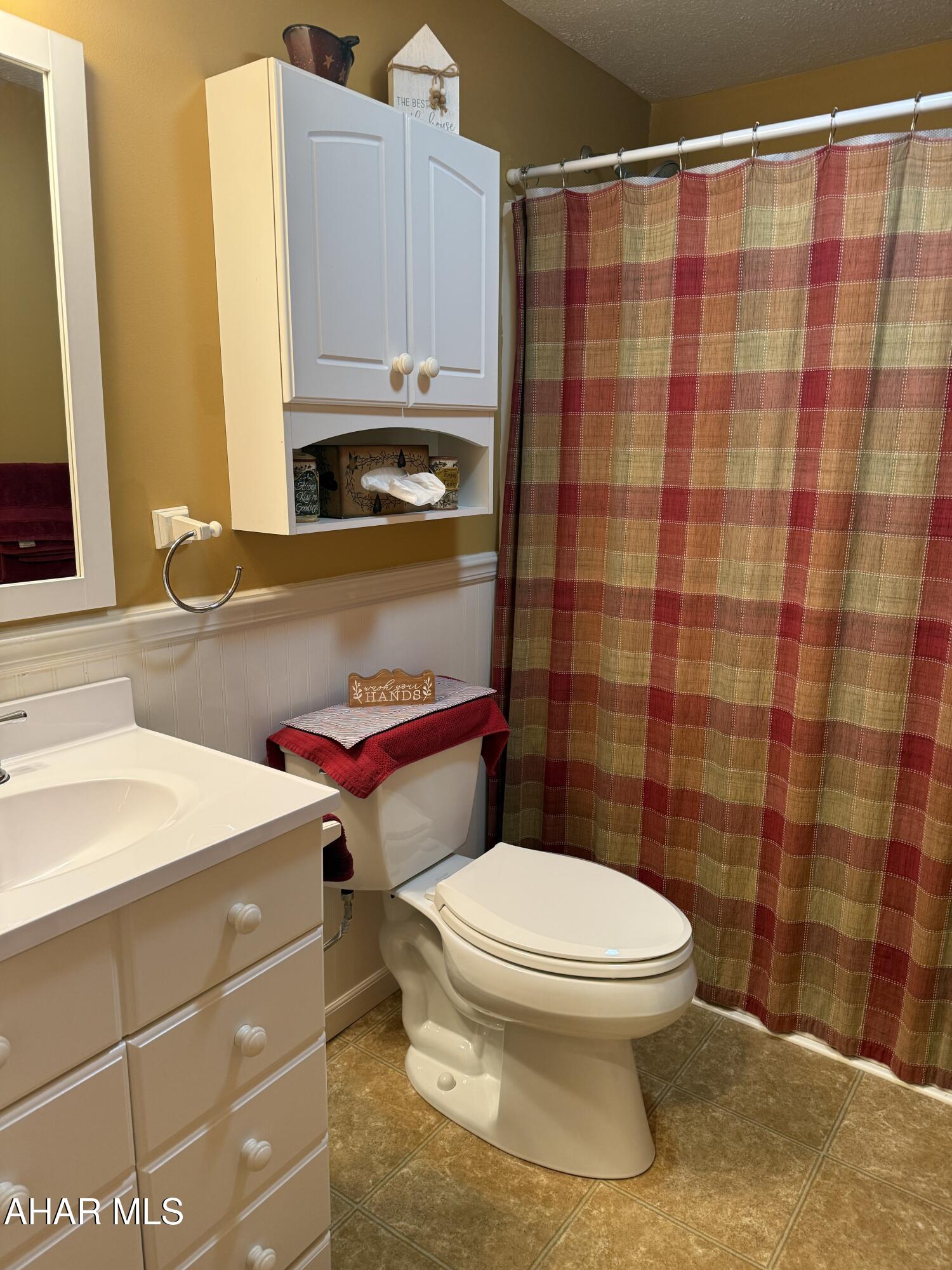 Glendale Yearound - Residential