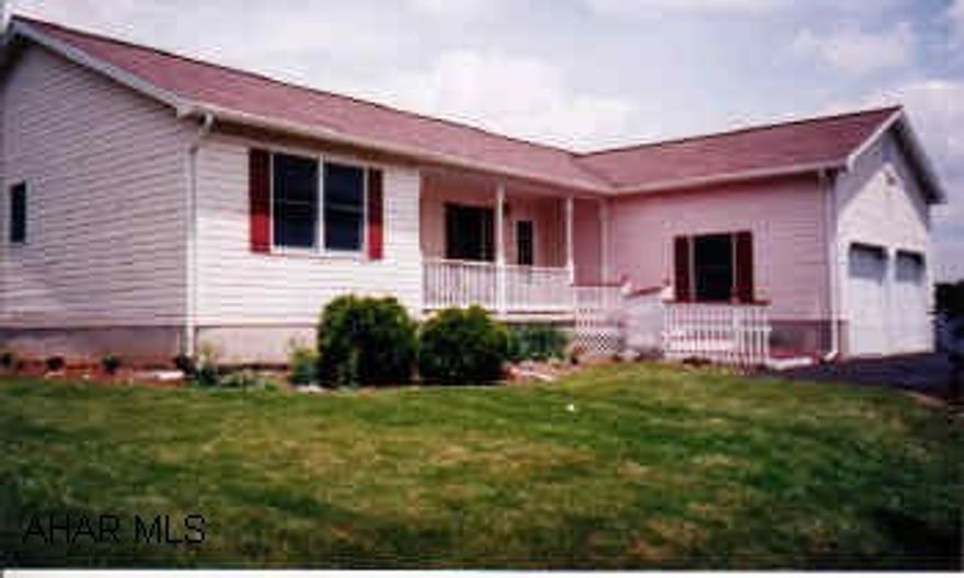 Beautiful Ranch with extensive landscaping, central air, deck, electric heat pump with central air, 1st floor laundry.  Mint condition.  Built in 1994.  Electric averages $91/mo. Beautiful Ranch with extensive landscaping, central air, deck, electric heat pump with central air, 1st floor laundry.  Mint condition.  Built in 1994.  Electric averages $91/mo.