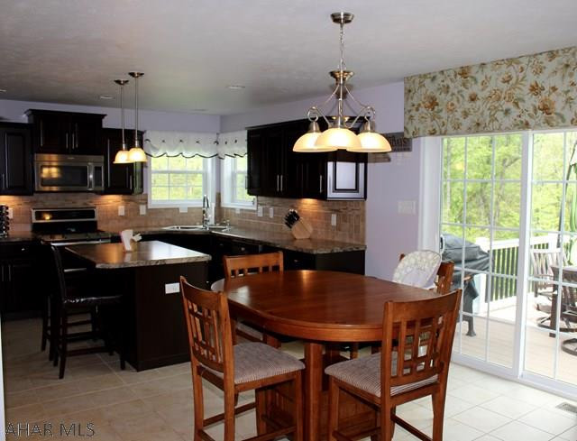 Rolling Hills - Residential