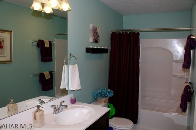 Rolling Hills - Residential