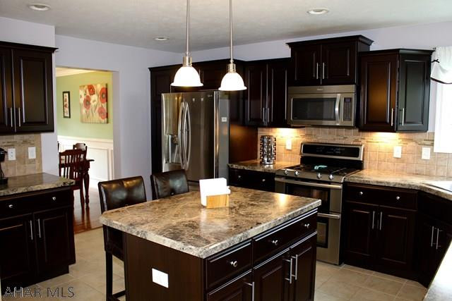 Rolling Hills - Residential