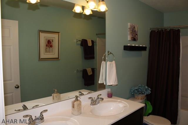 Rolling Hills - Residential