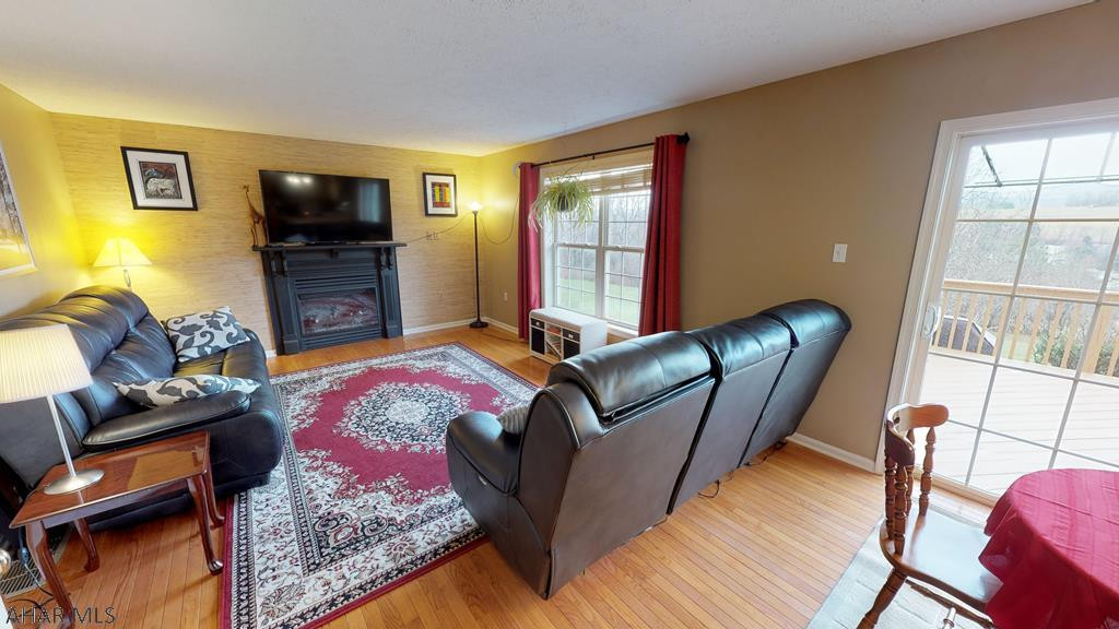 Fox Hollow - Residential