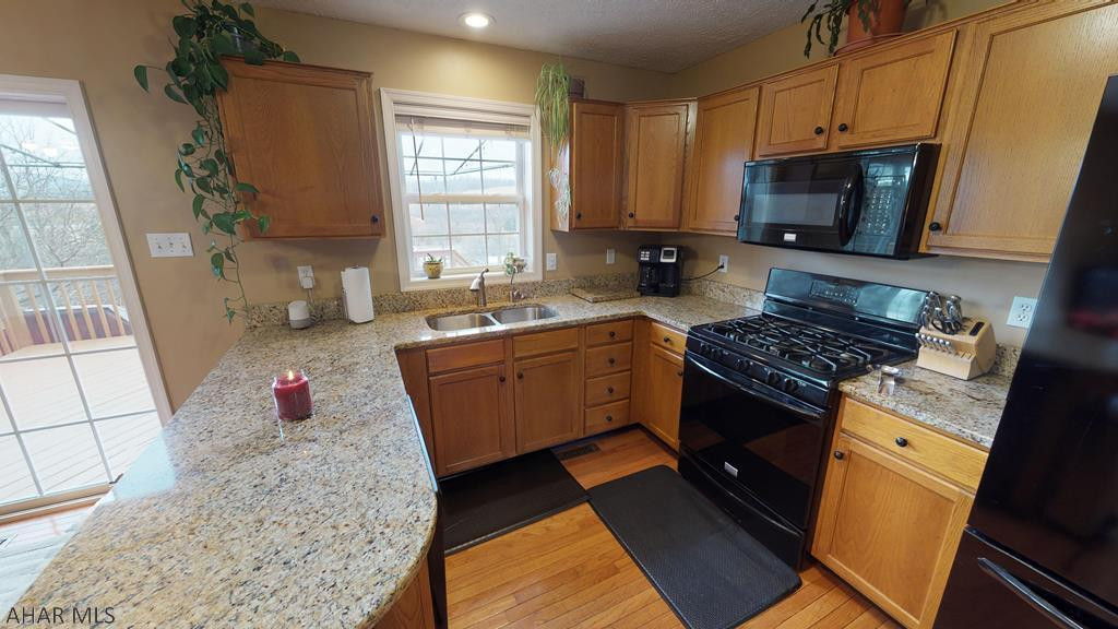 Fox Hollow - Residential