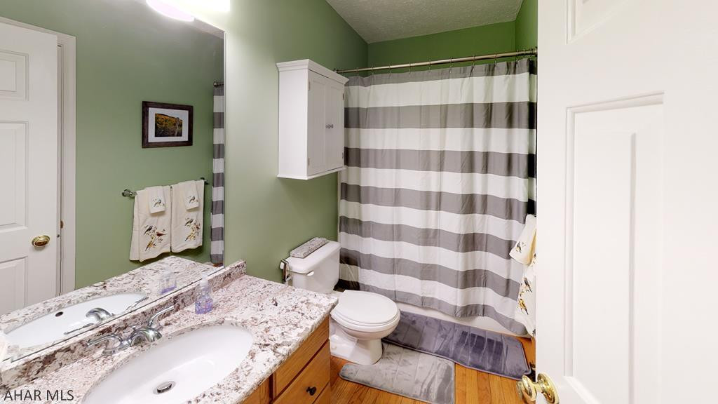 Fox Hollow - Residential