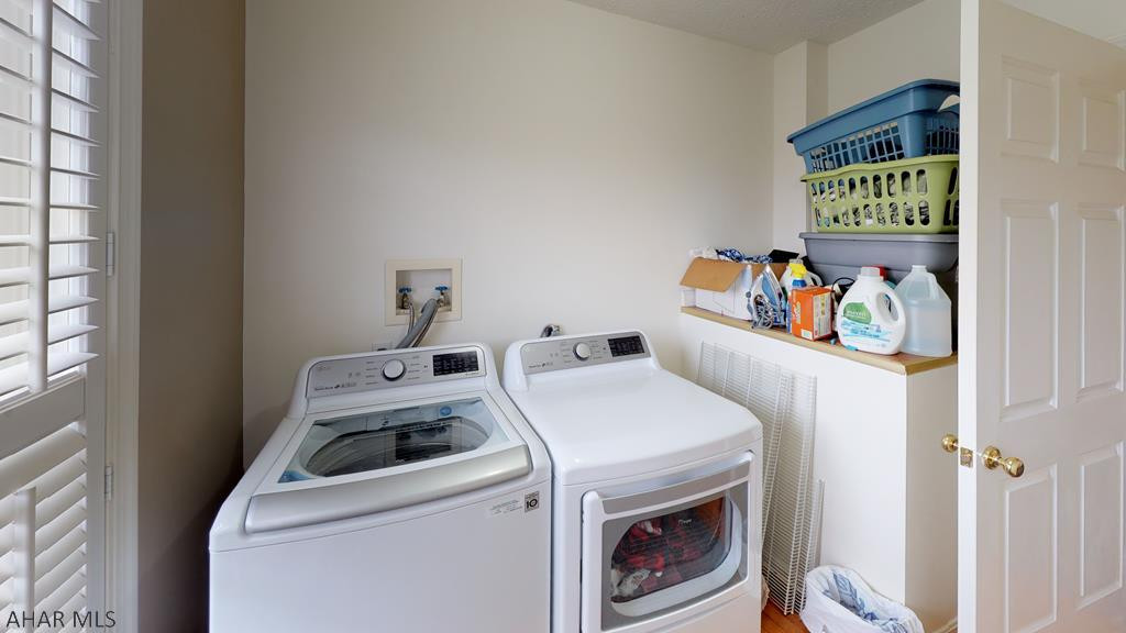 Fox Hollow - Residential