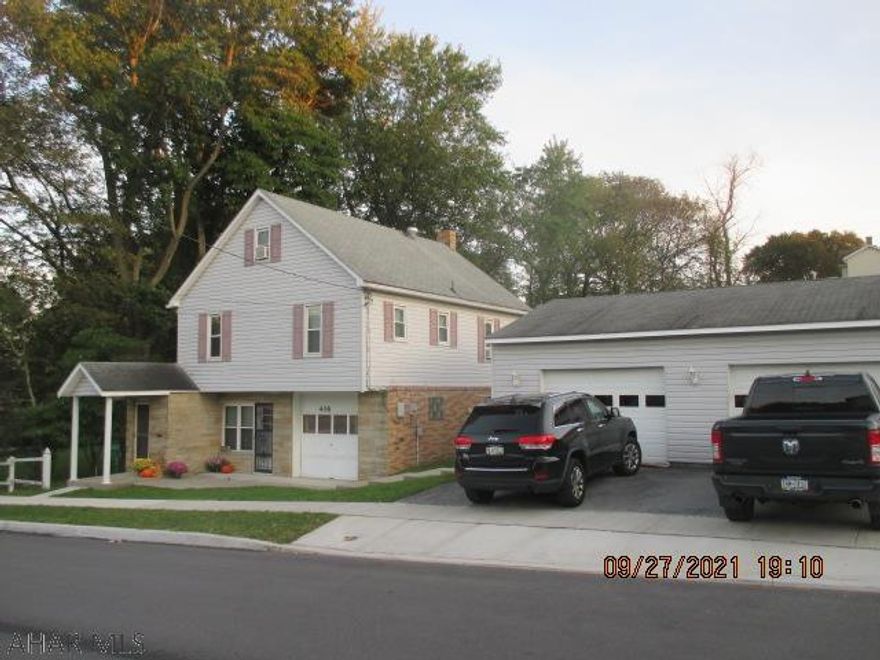 Home situated on large corner lot and has 24x32 detached garage.  Showings require at least 24 hr notice.