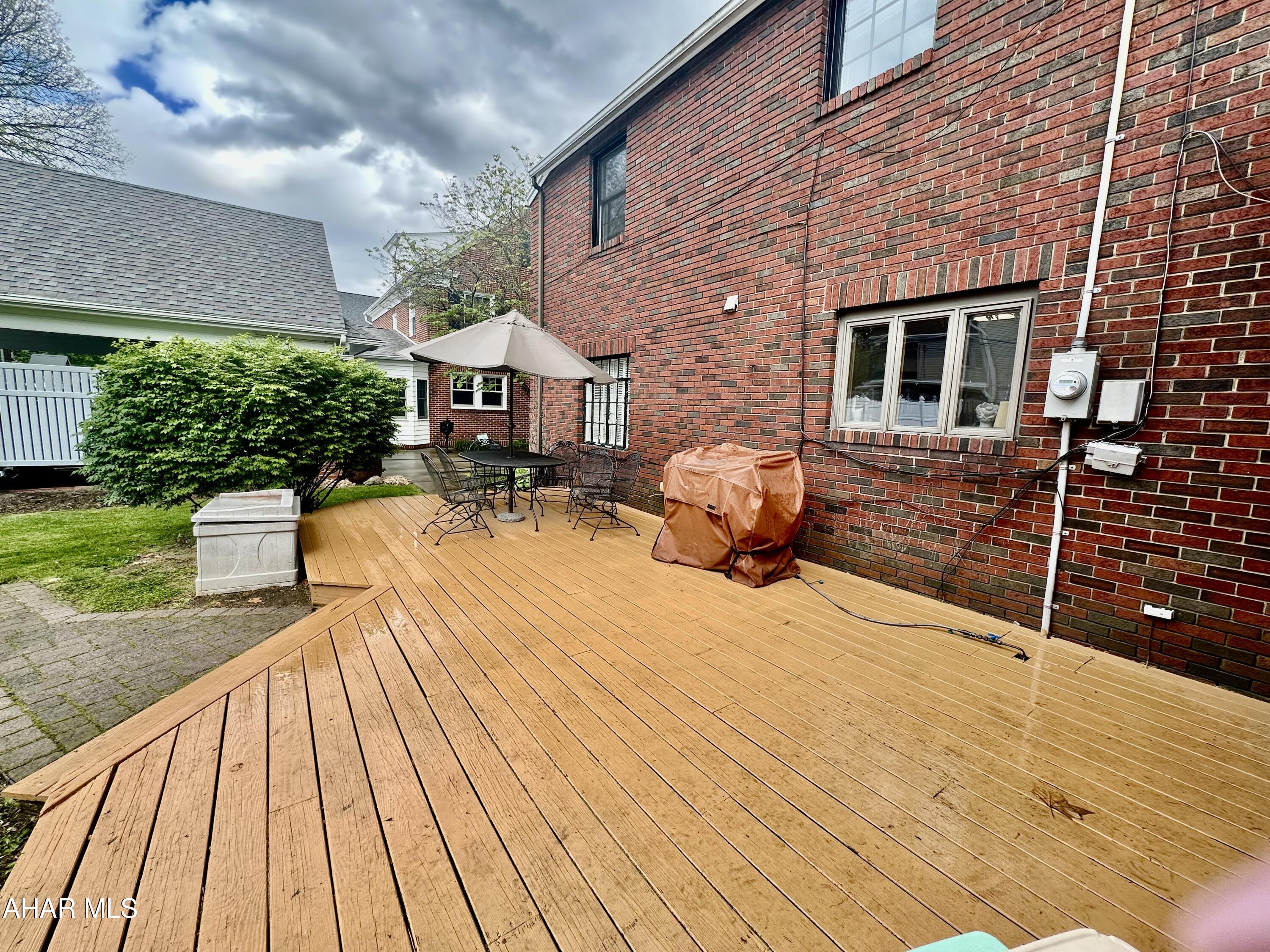 Mansion Park - Residential