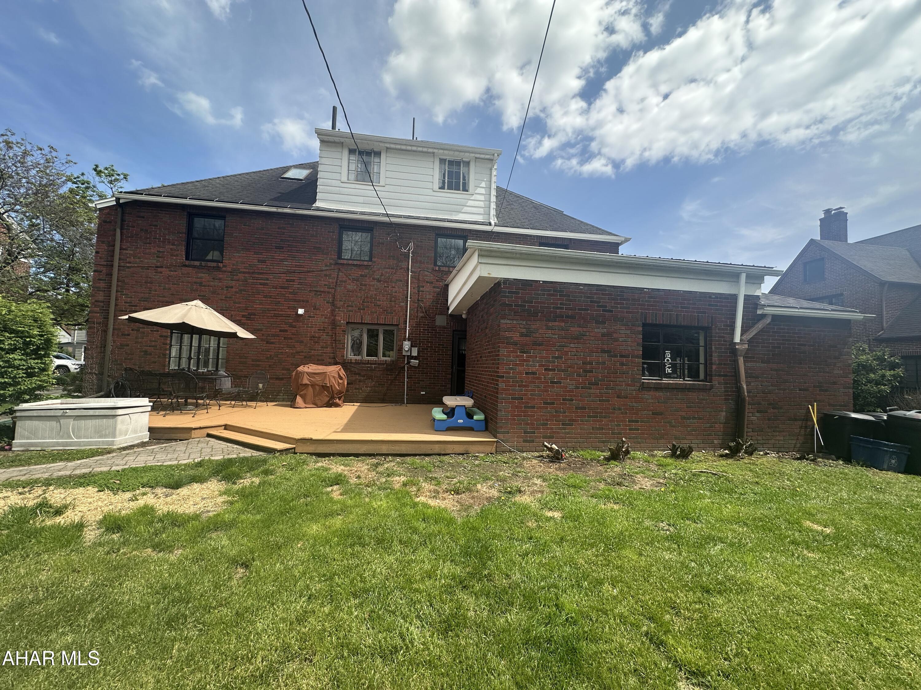 Mansion Park - Residential
