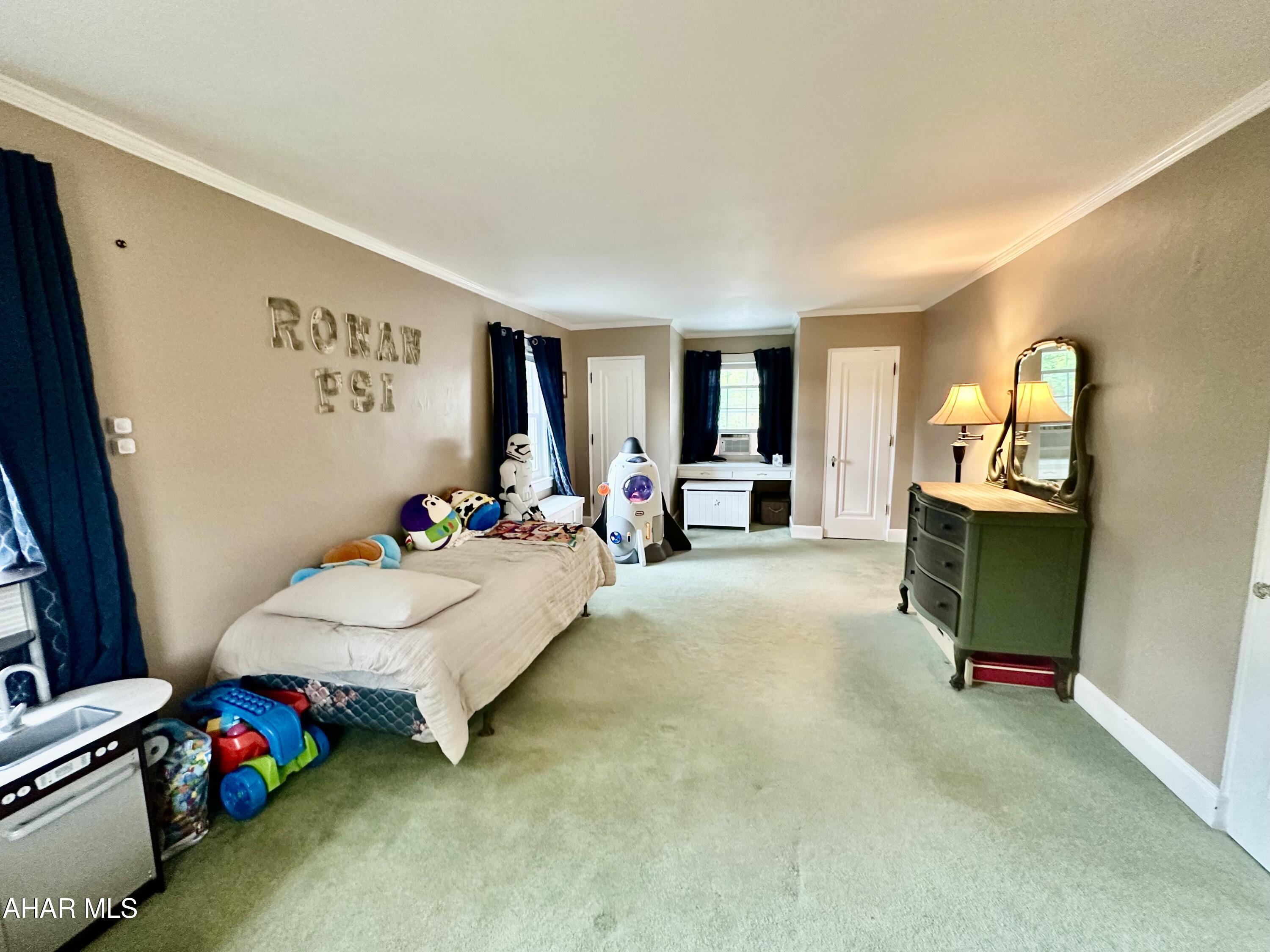 Mansion Park - Residential