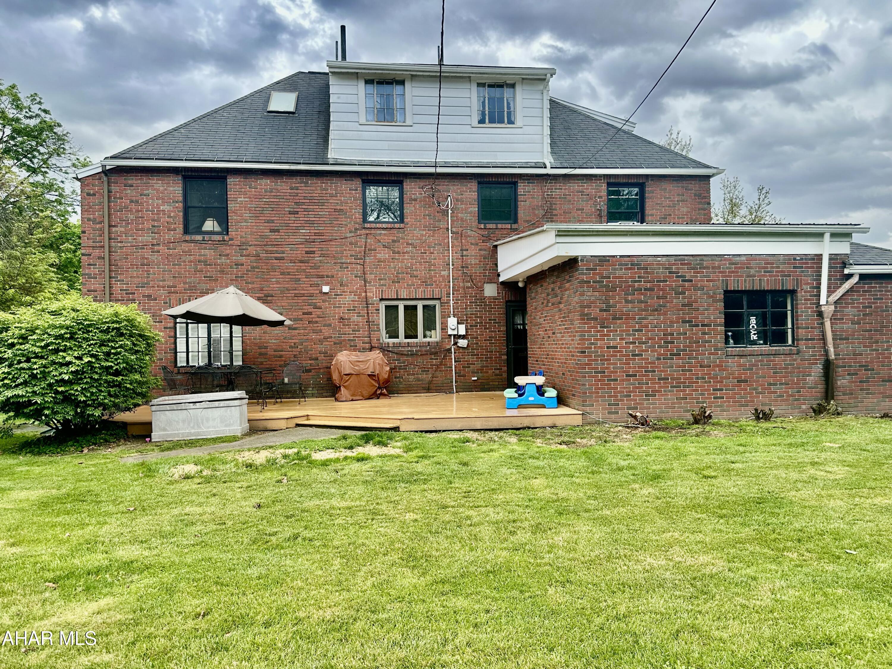 Mansion Park - Residential