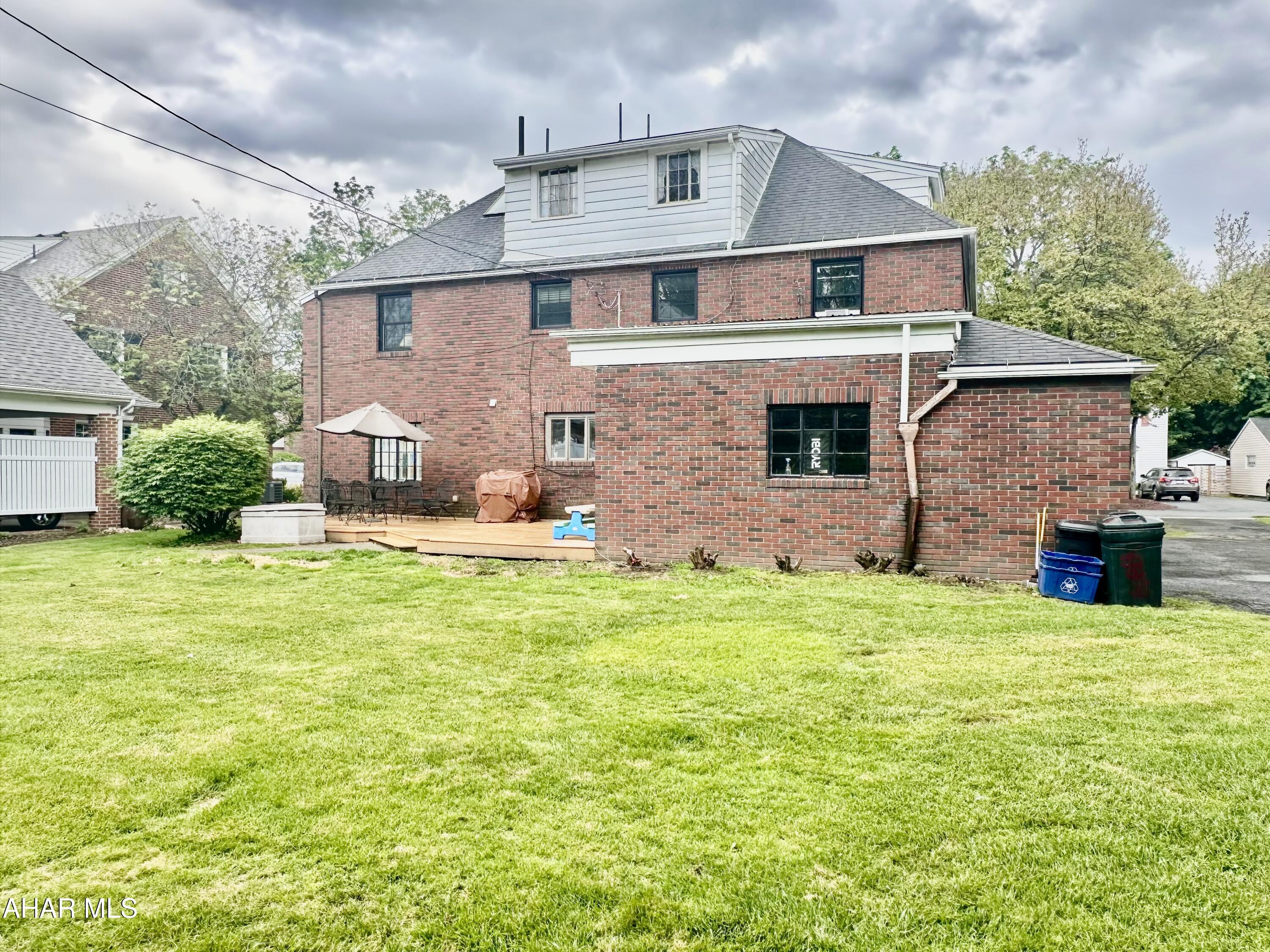 Mansion Park - Residential