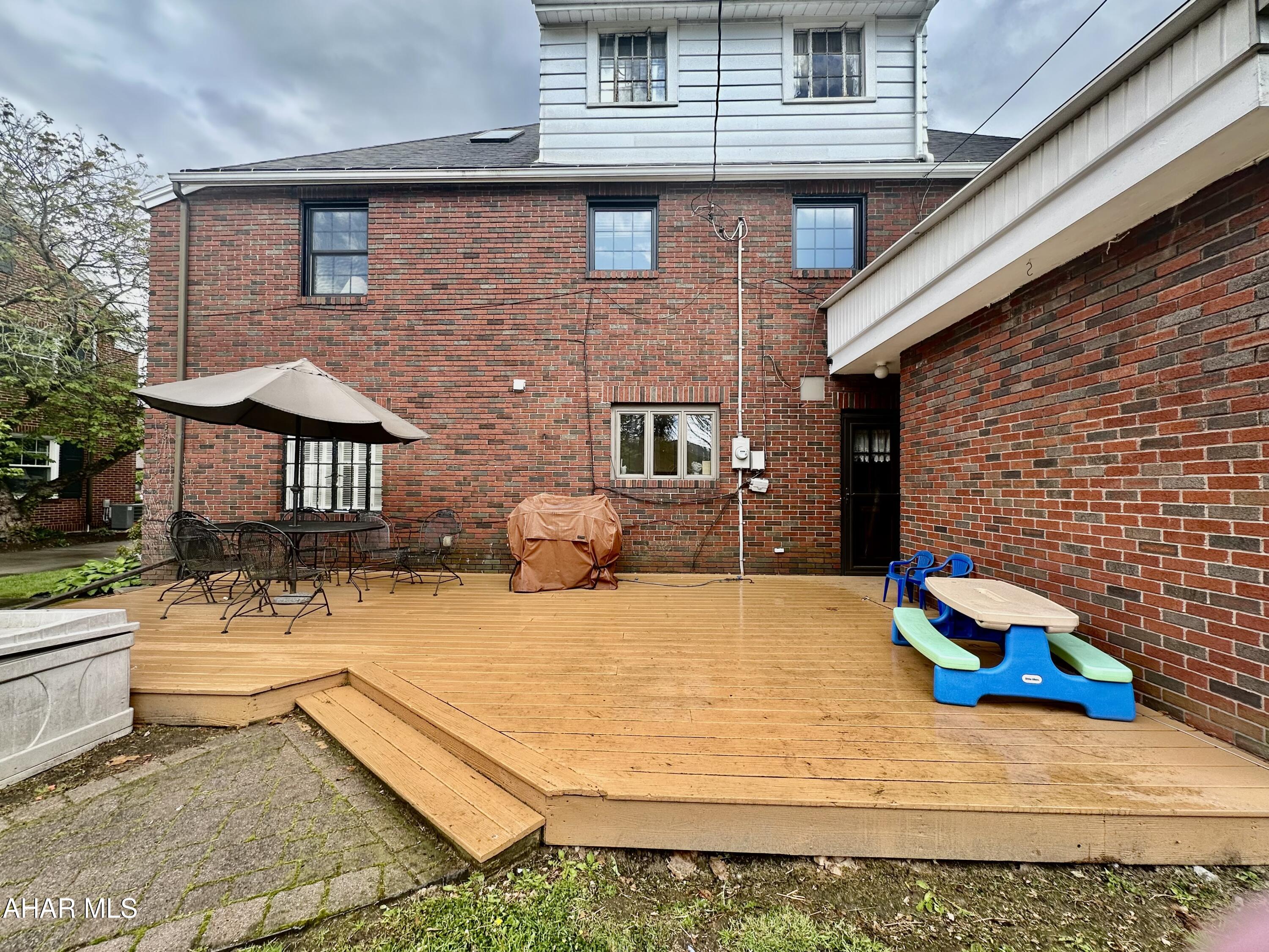 Mansion Park - Residential