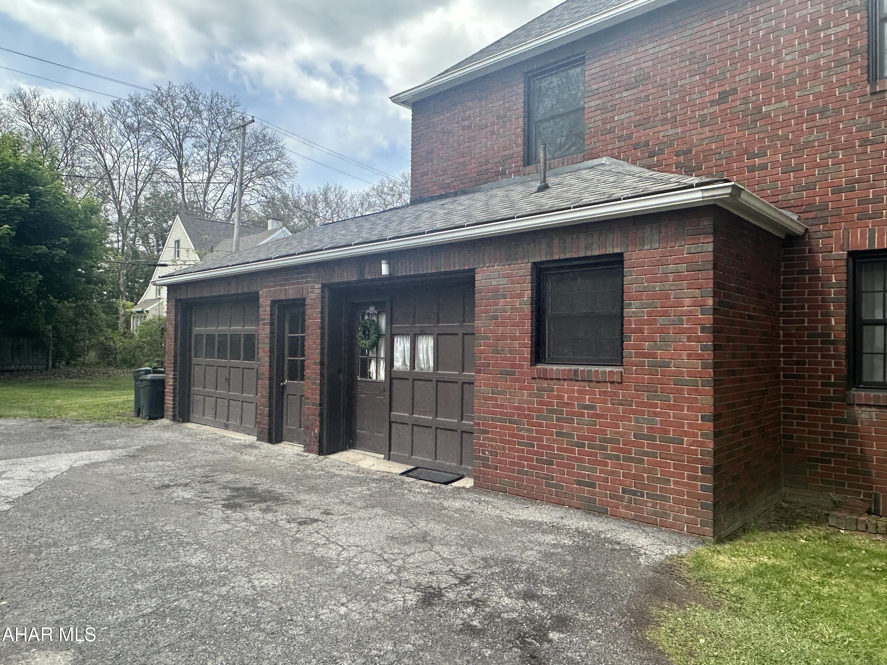 Mansion Park - Residential