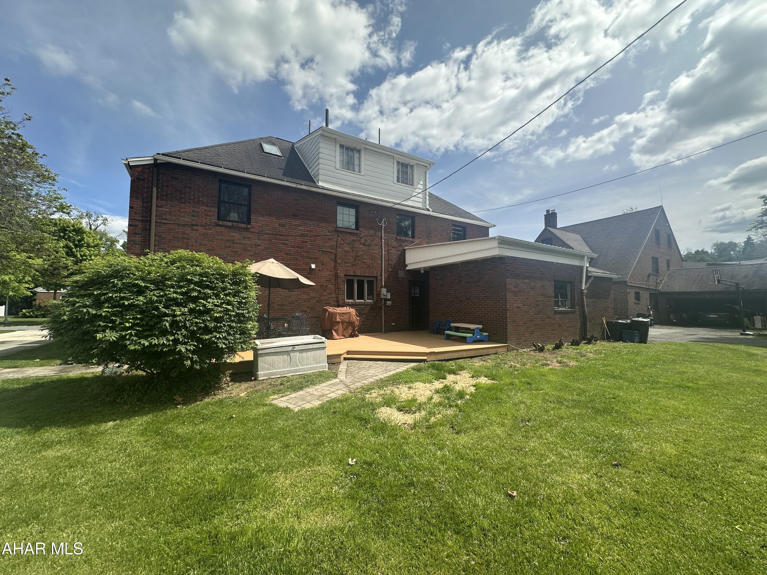 Mansion Park - Residential