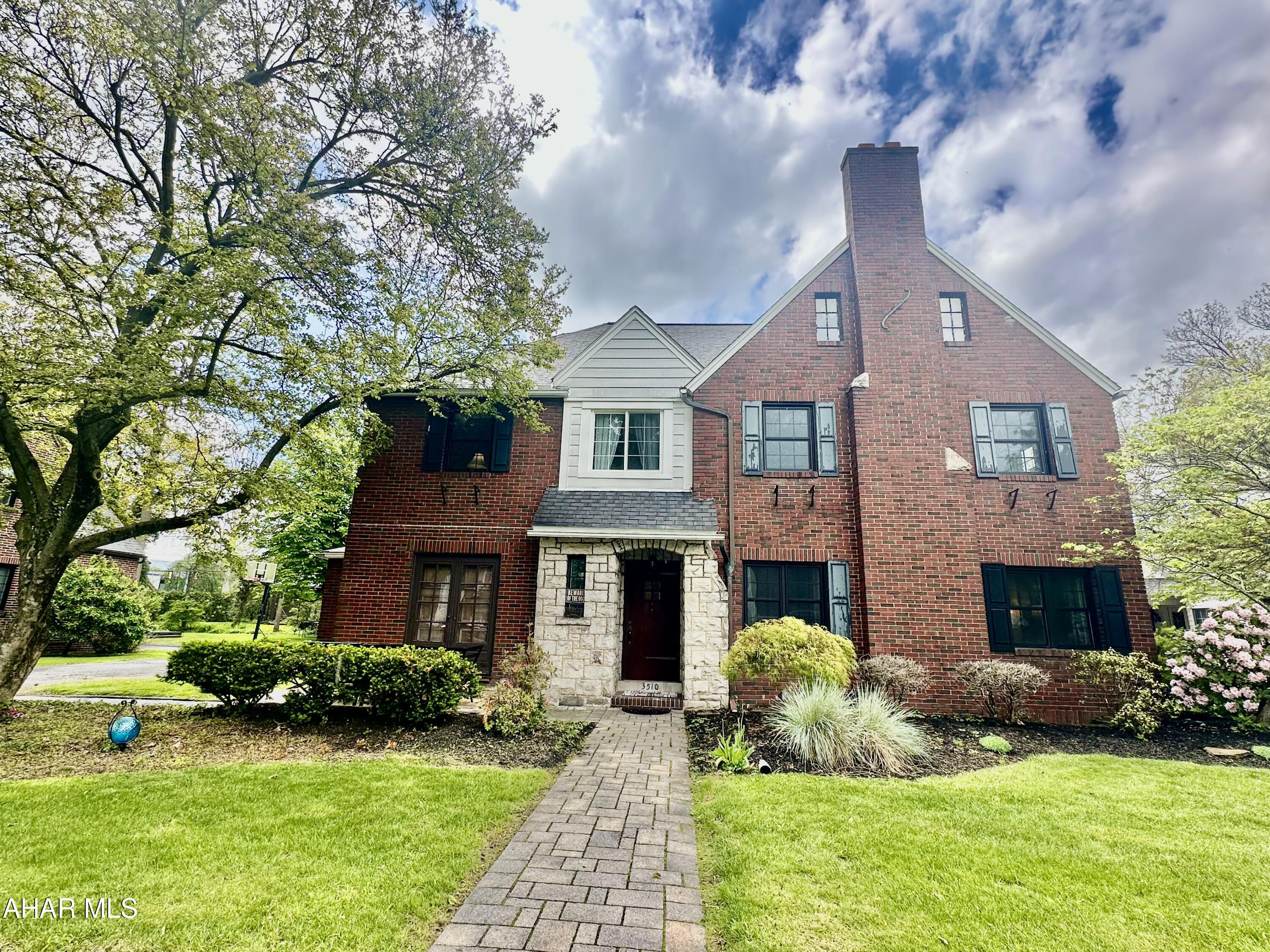 Mansion Park - Residential