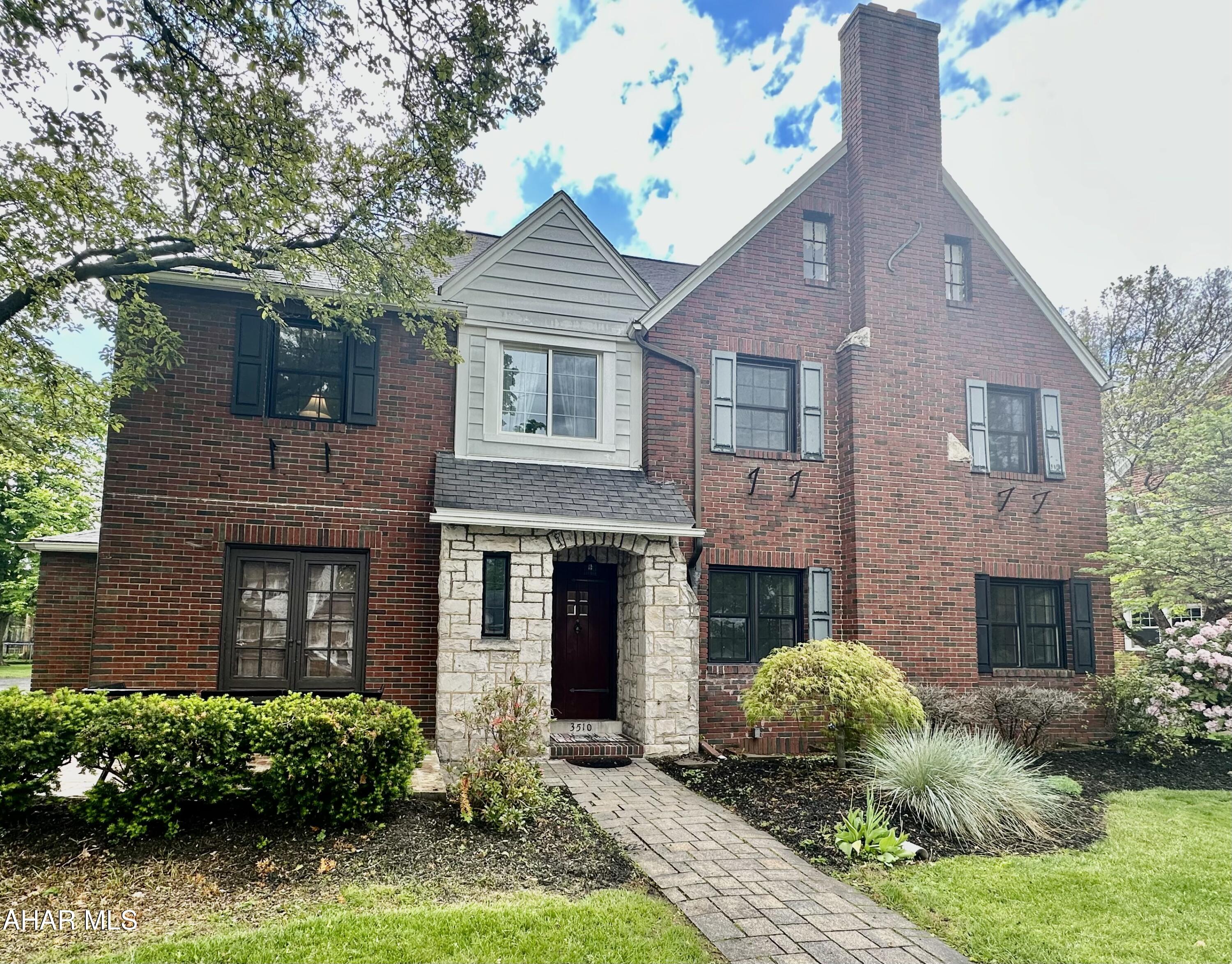 Mansion Park - Residential
