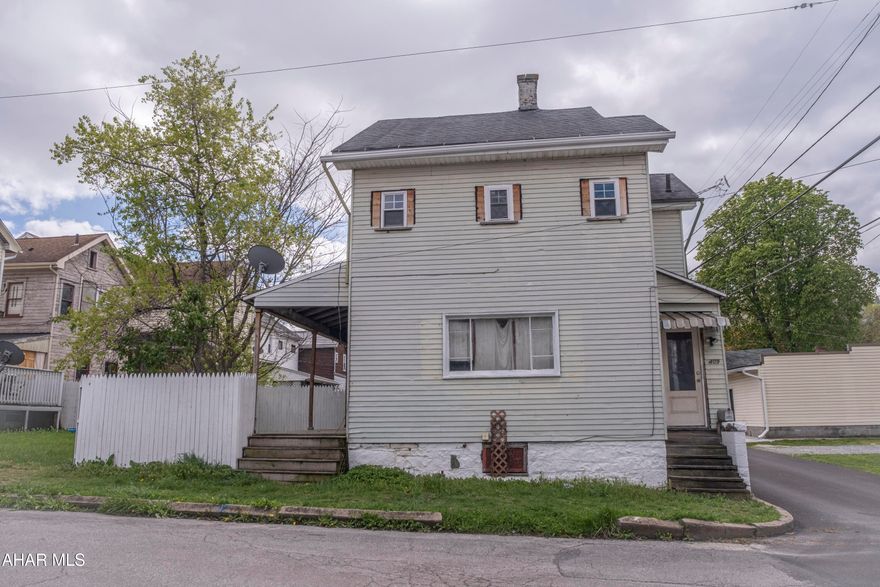 Investor Alert! Bring your vision and your tools to transform this blank slate into something special. This 3-bedroom, 1-bath home is ready for its next owner--whether you're looking to create your dream home or add a solid rental to your portfolio.

Recent updates include newer electrical, new windows, a newer furnace, and a new roof, giving you a strong head start on renovations. A first-floor laundry room has already been started, adding convenience.

The walk-up attic offers great potential to be finished into a fourth bedroom or additional living space, maximizing the home's footprint. With the major improvements already underway, this property is primed for customization and upside.

Don't miss this opportunity to bring your ideas to life!! Bring your vision and your tools to transform this blank slate into something special. This 3-bedroom, 1-bath home is ready for its next owner--whether you're looking to create your dream home or add a solid rental to your portfolio.

Recent updates include newer electrical, new windows, a newer furnace, and a new roof, giving you a strong head start on renovations. A first-floor laundry room has already been started, adding convenience and value.

The walk-up attic offers great potential to be finished into a fourth bedroom or additional living space, maximizing the home's footprint. This property is primed for customization and upside.

Don't miss this opportunity to bring your ideas to life!