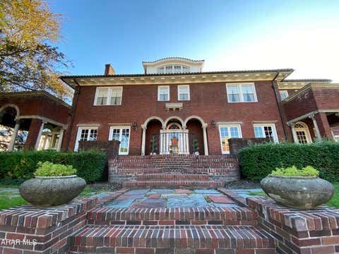 Photo for 863 Washington Avenue