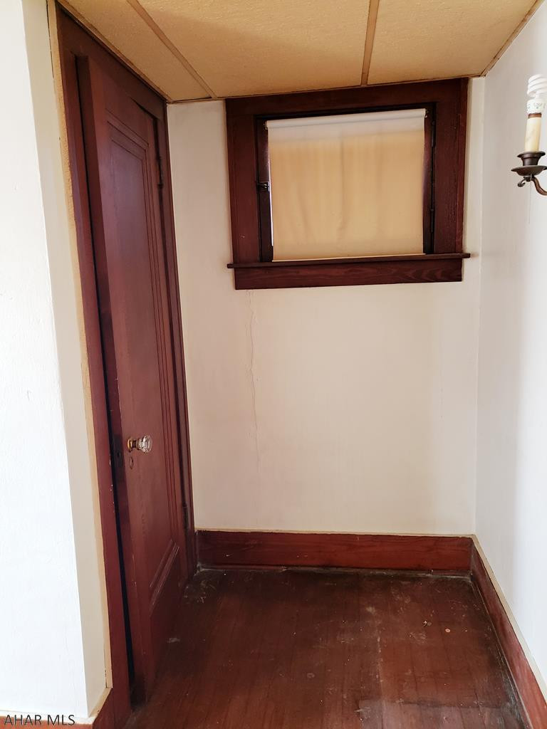 Juniata - Residential