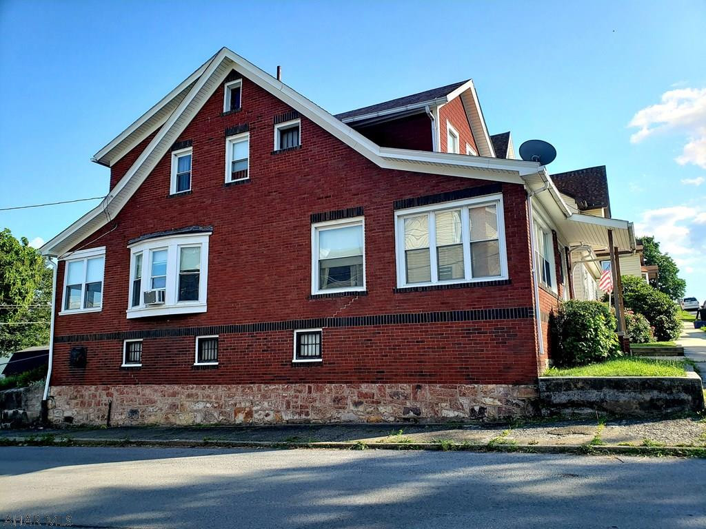 Juniata - Residential