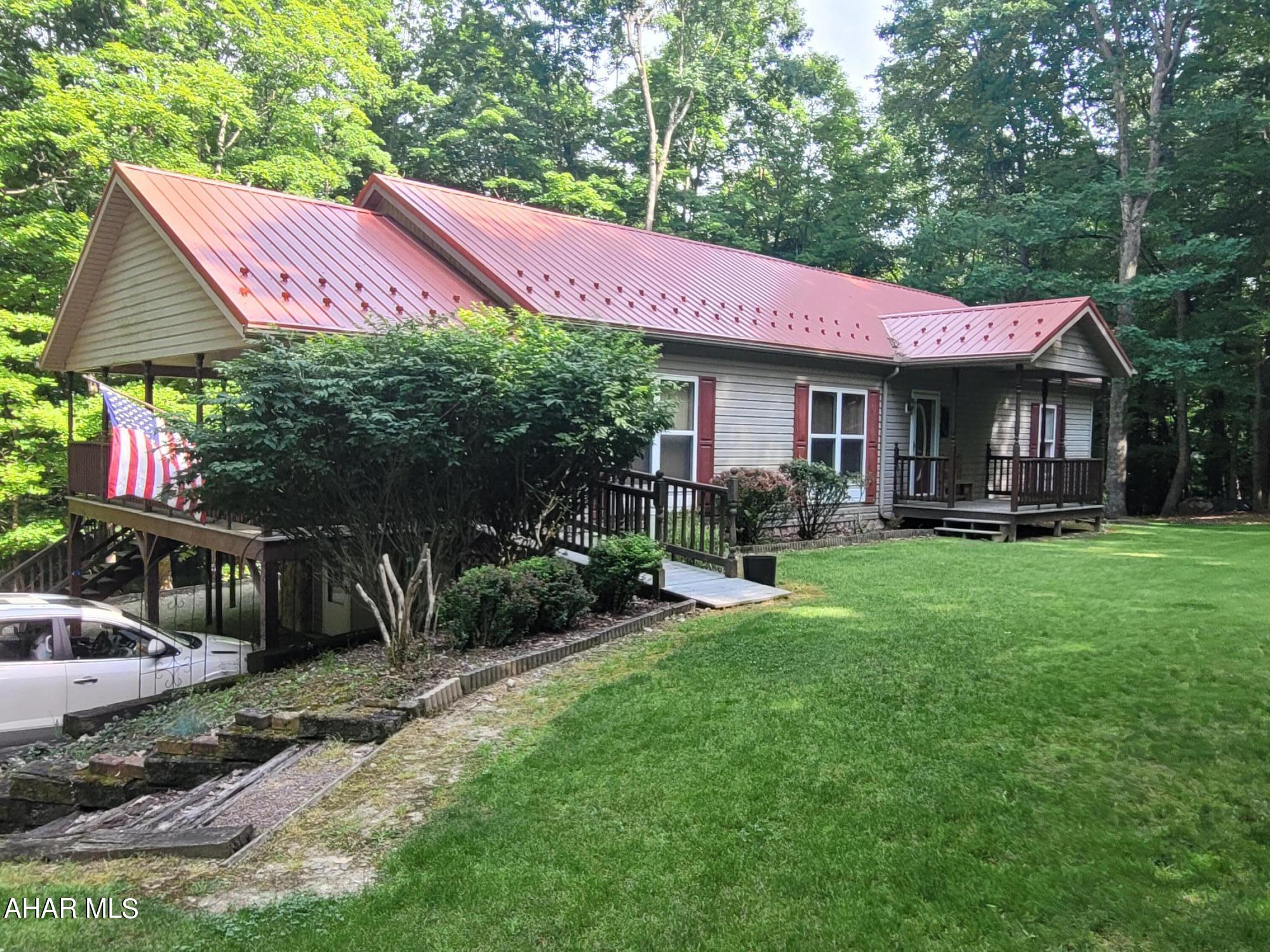 Glendale Yearound - Residential