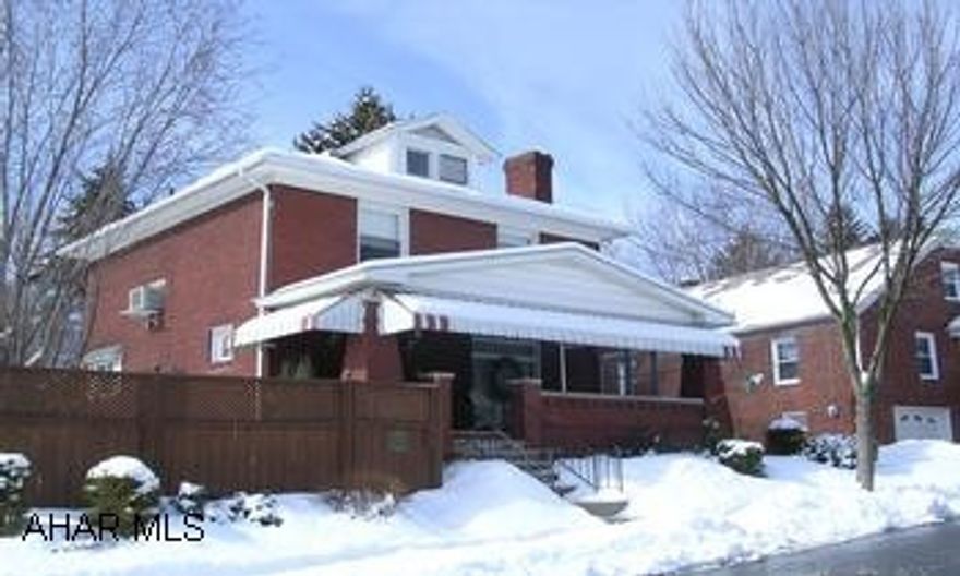 2 STORY ALL BRICK. CHARMING, METICULOUS, BEAUTIFULLY DECORATED, TWO STORY, ALL-BRICK HOME.  REMODELED KITCHEN AND BATH.  FINISHED BASEMENT, WITH 3/4 BATH, FAMILY ROOM AND OFFICE.  SIDE YARD WITH GORGEOUS LANDSCAPING AND PRIVACY FENCE.  HOT TUB, CERAMIC TILE, OPEN FRONT PORCH.