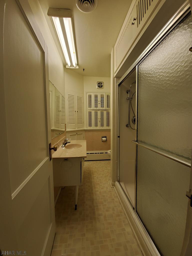 Juniata - Residential