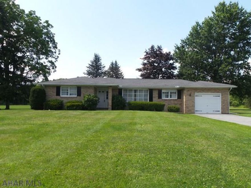 Exceptional brick ranch home built in 1974.  This 3 bedroom, 1 3/4 bath needs TLC.  Spacious yard is 1.21 acres. The seller has an additional 6.41 acres that can be purchased separately.