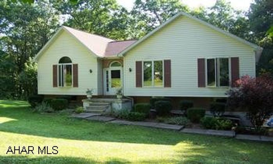 Frosty Hollow   NBC Schools  Beautiful Setting - nearly 1 acre.  2 bedrooms/ 2 1/2 baths.  Family Room in Basment  All appliances included.  Heated 2-car garage.  $3000 carpet allowance.  Watch the birds from the elevated deck.  Great home! Route 36 South.  Turn right at blinking light just after Hinish Farm Market.  Turn left on Ore Hill Road.  At intersection, turn left.  8/10 mile - turn left on Burket Drive.  3rd house on the right.