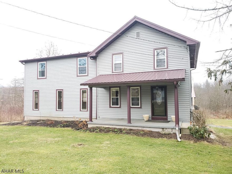 Sprawling 4 bedroom home located in Hollidaysburg!  This home has all of the space you could need and more!  Sitting on .5 Acres, the first floor features a living room, dining room, kitchen with Granite counter tops, and a  25' x 23' great room with gas fireplace.  Upstairs features a 3/4 Bath, 3 bedrooms, a master suite, and convenient 2nd floor laundry.  To round out the space, there is another 25' x 23' family room that walks out onto a screened in sun porch!  The  heated garage has 3 bays with one being a 14' overhead door to accommodate all of your "toys." Don't miss your chance to see this Home!