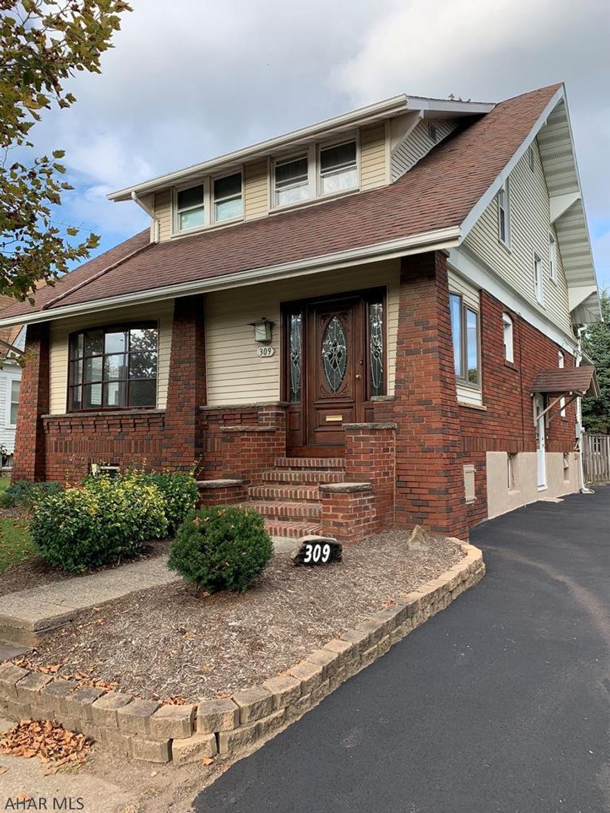 Looking for a charming home in a historic location of Altoona? Jump on the opportunity to own this three bedroom 1 and half bathroom home on Logan Blvd. New paint and carpet compliment the hand crafted wood work throughout the home. The new flooring, plumbing, and updated fixtures give the bathroom a new clean feel while keeping the homes original character. The homes double lot and fenced yard will make you the envy of the neighborhood. Home is move in ready.