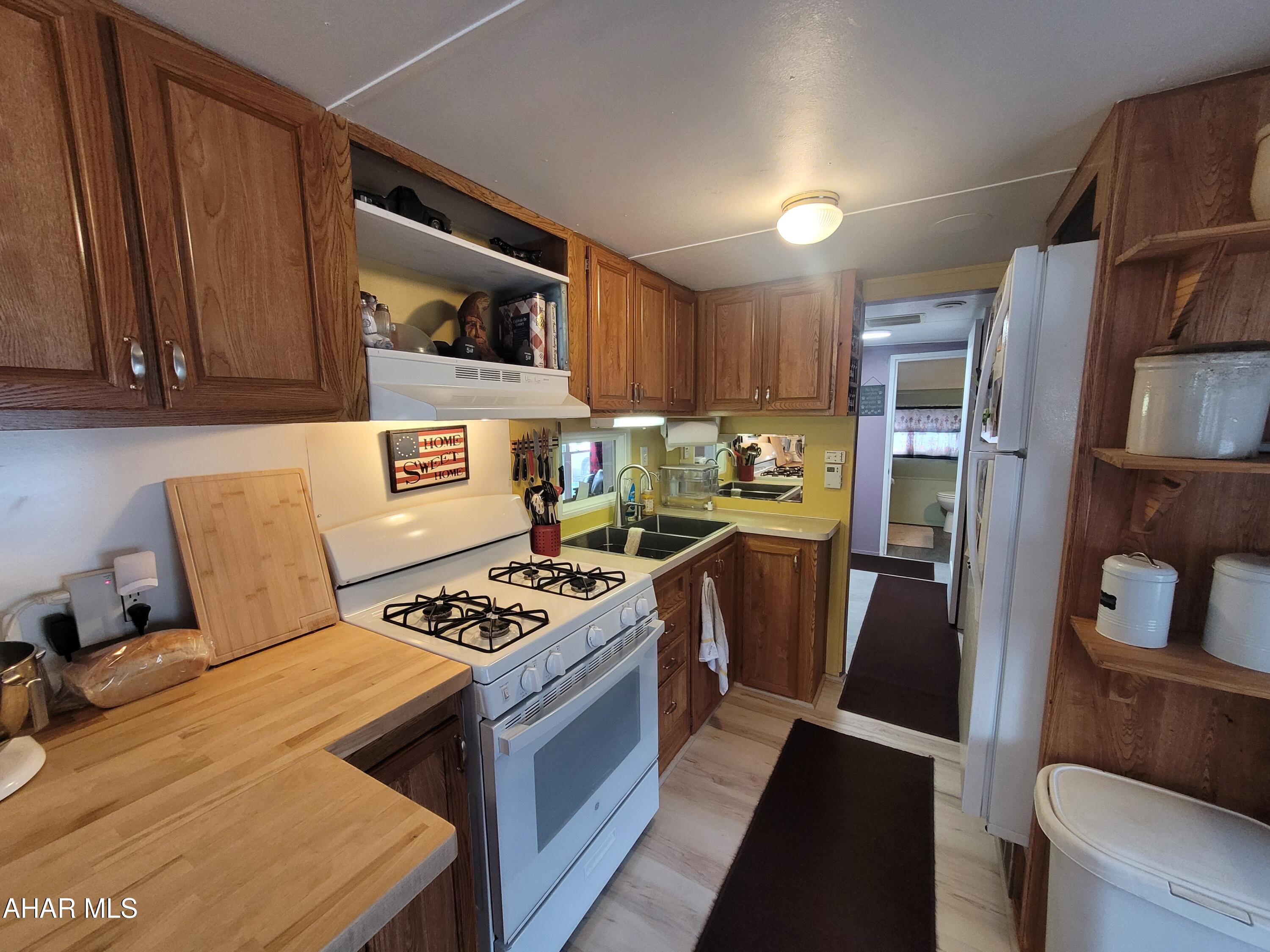 Glendale Yearound - Residential