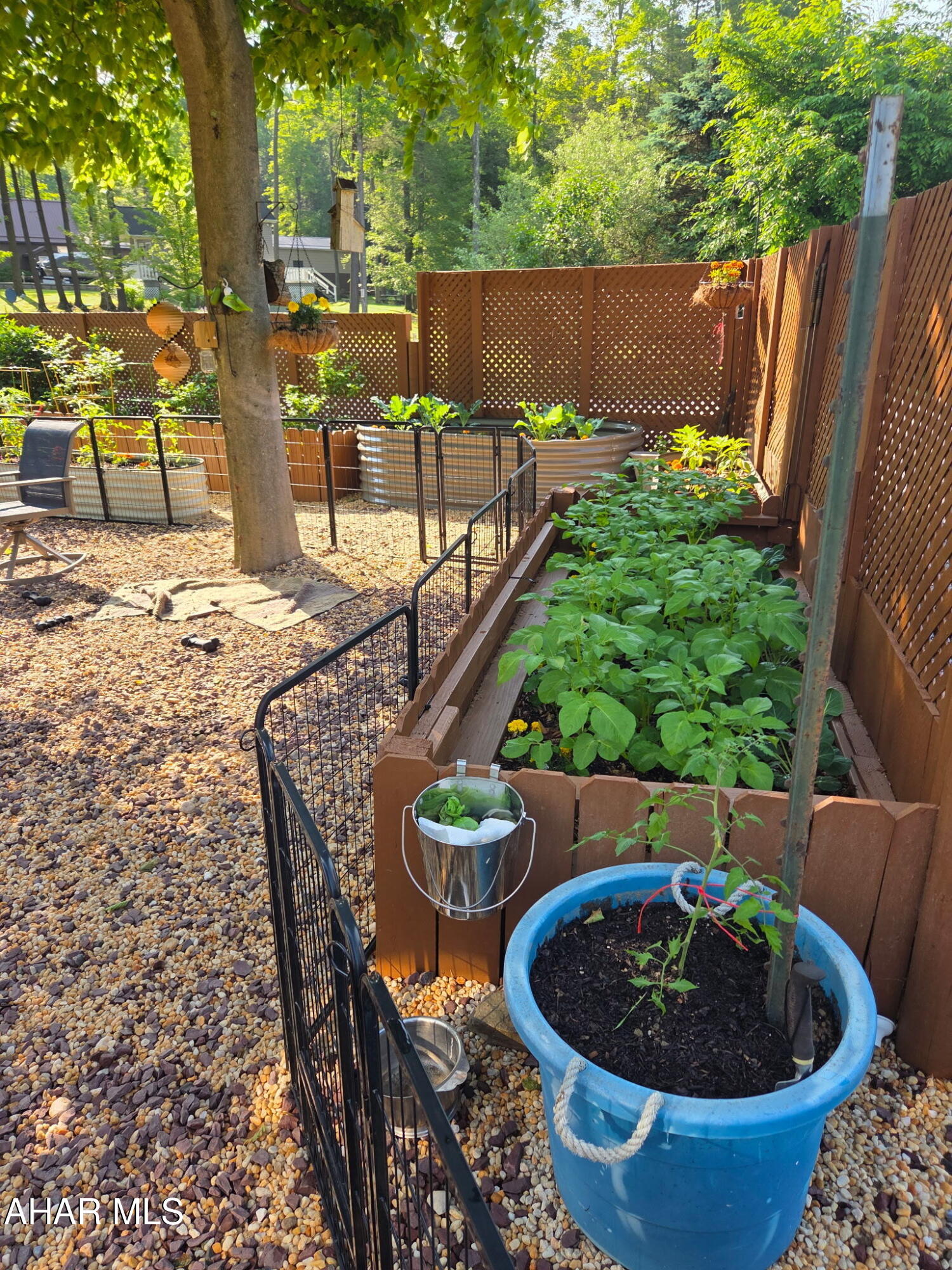 Glendale Yearound - Residential