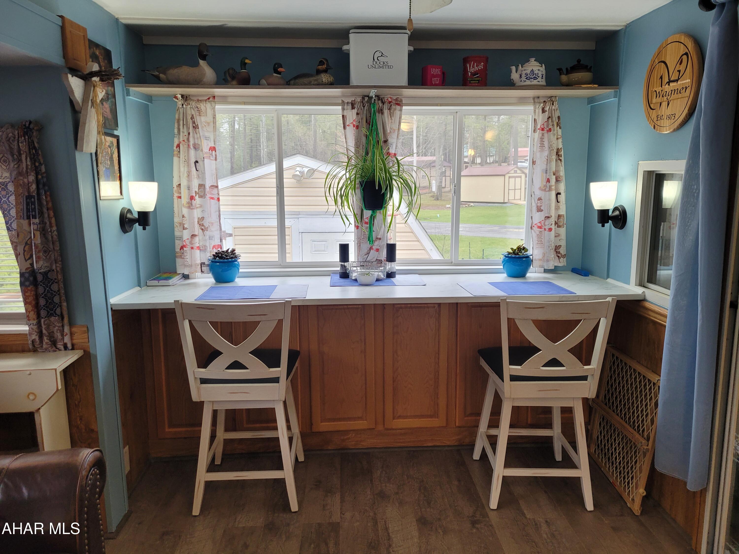 Glendale Yearound - Residential