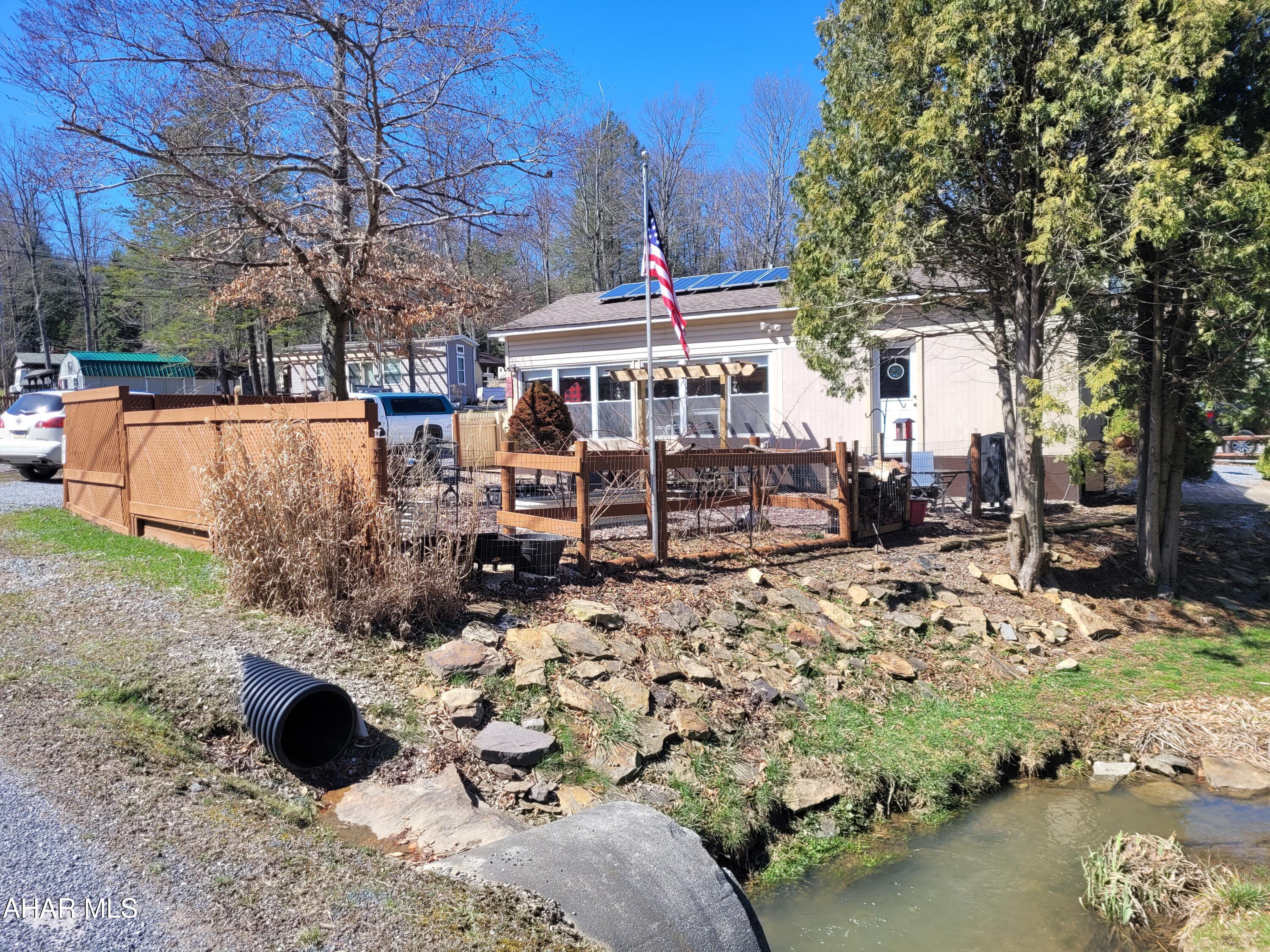 Glendale Yearound - Residential