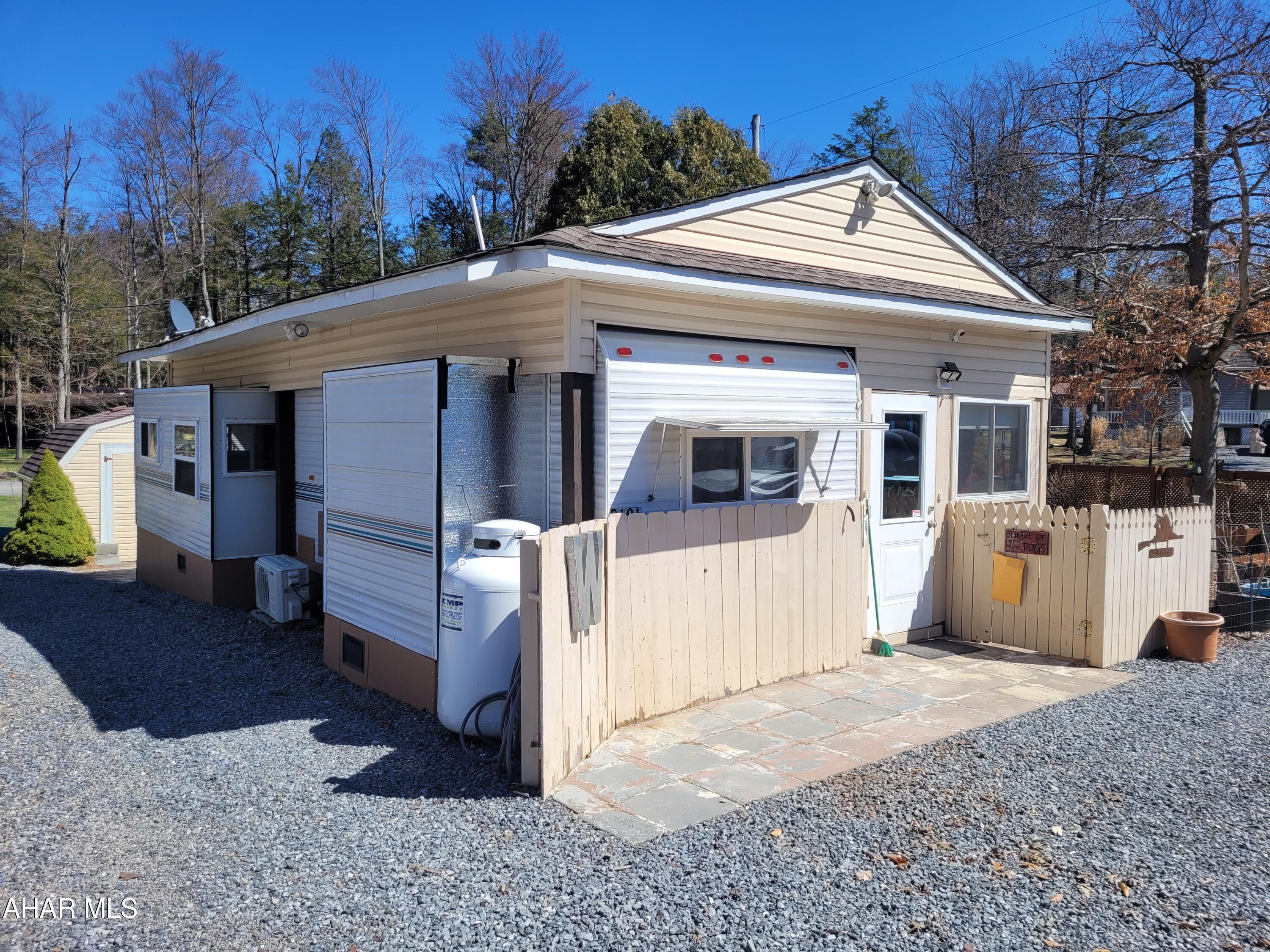 Glendale Yearound - Residential