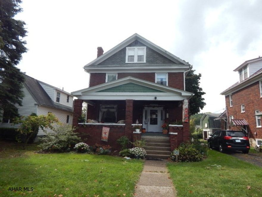 Location, location! This is a beautiful, updated home in a wonderful neighborhood! It has totally updated baths, and the kitchen is stunning! You'll enjoy the large front porch and beautiful back deck. Call to schedule an appointment today!